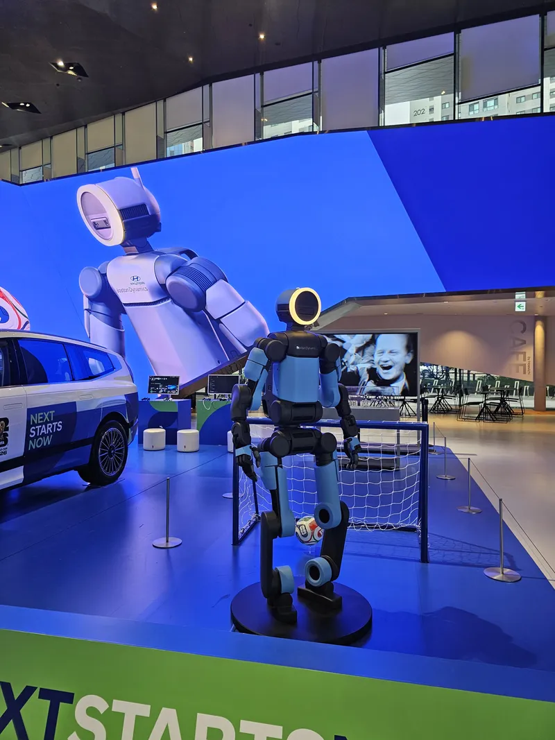 Boston Dynamics Atlas robot
